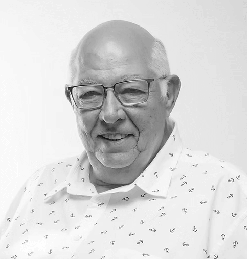 Robin C Raines